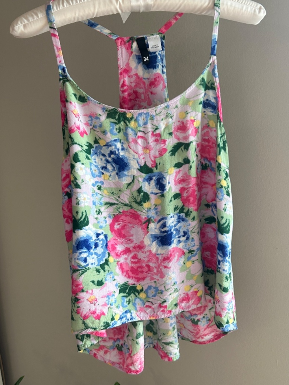 H&M Divided Vibrant Colorful Floral Vest Top Tank Top Pink Spaghetti Size 34 US2